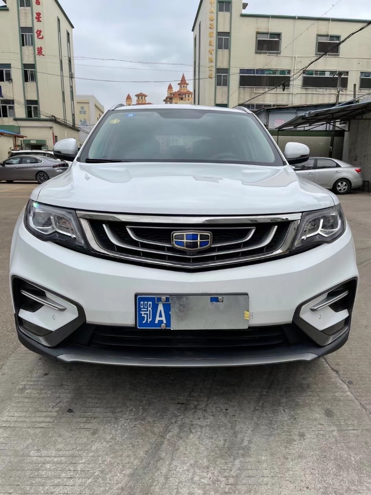 中山18年吉利博越1