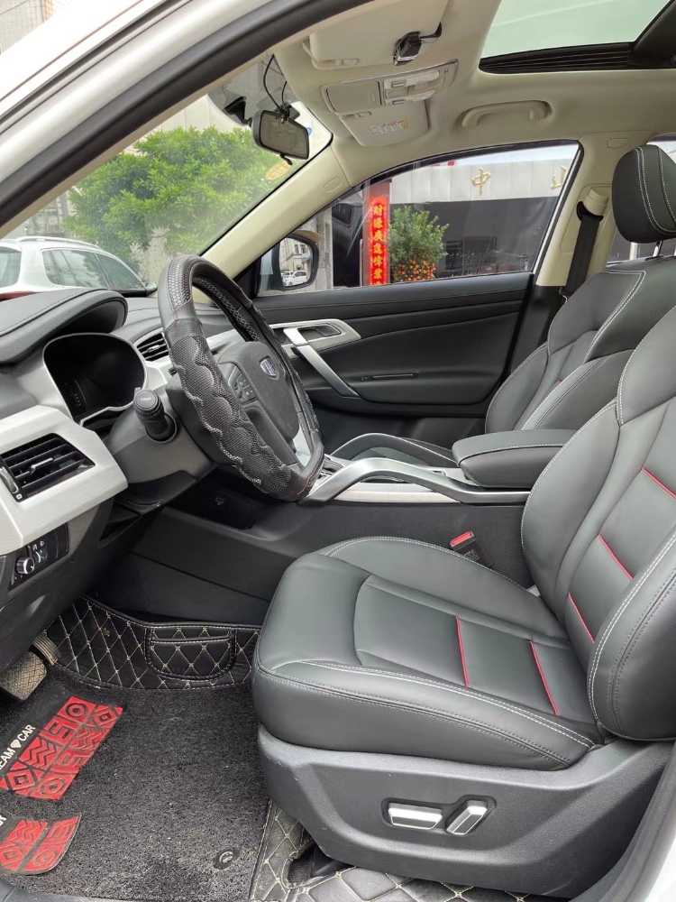 中山18年吉利博越7