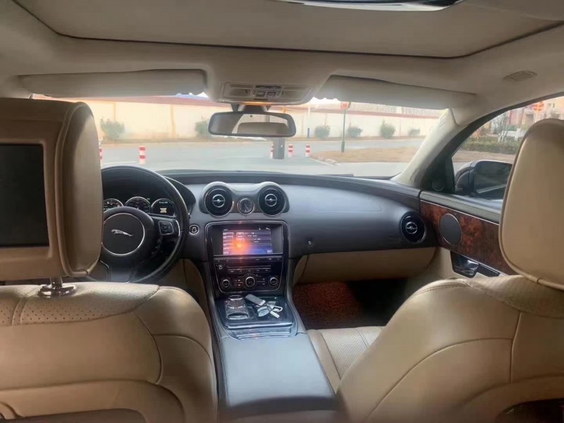 鎮江11年捷豹XJ5