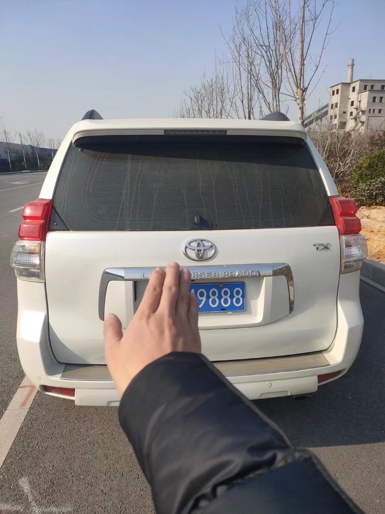 聊城11年豐田普拉多5