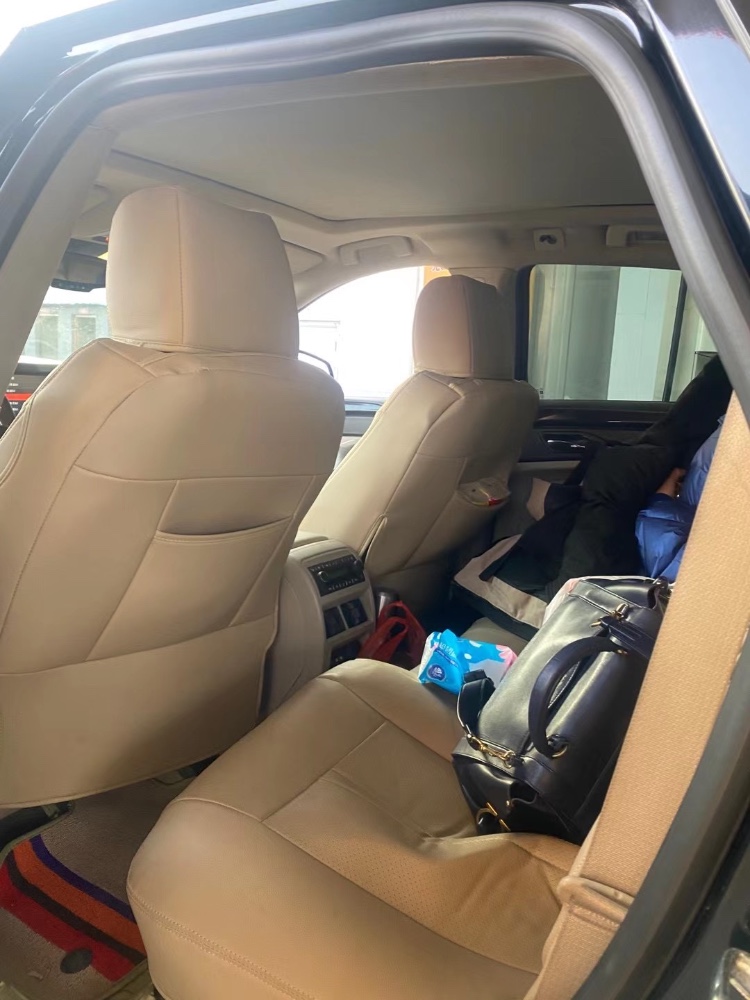 武汉12年凯迪拉克SRX9