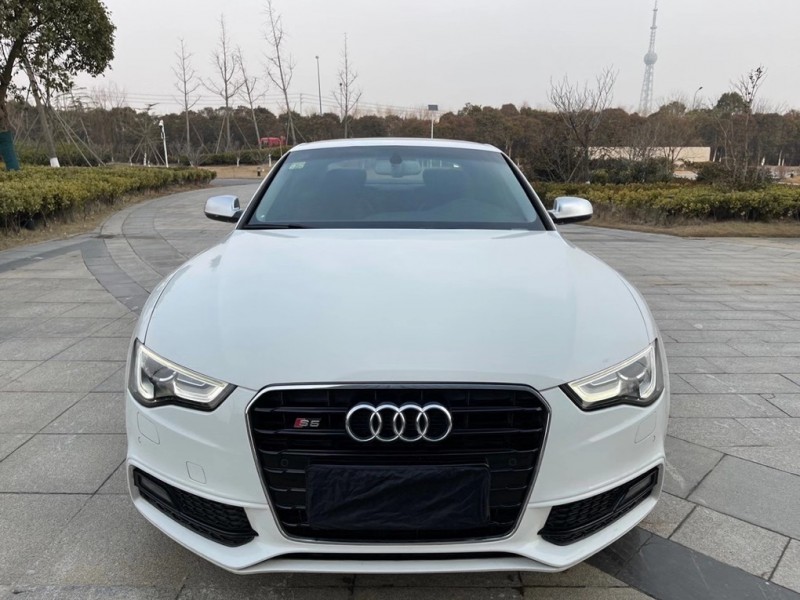 盐城12年奥迪A57