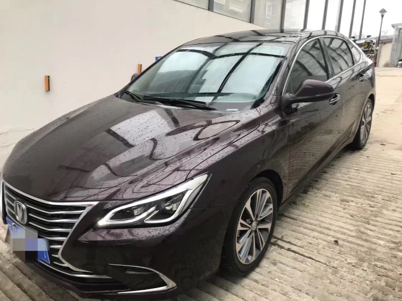 南通18年長安汽車睿騁CC2