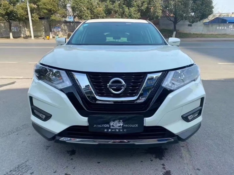 宜昌19年日產奇駿1