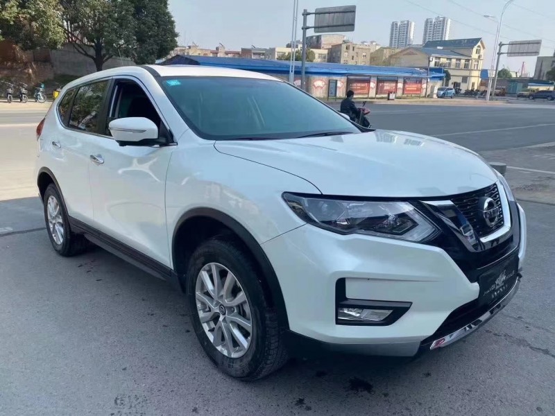 宜昌19年日產奇駿2
