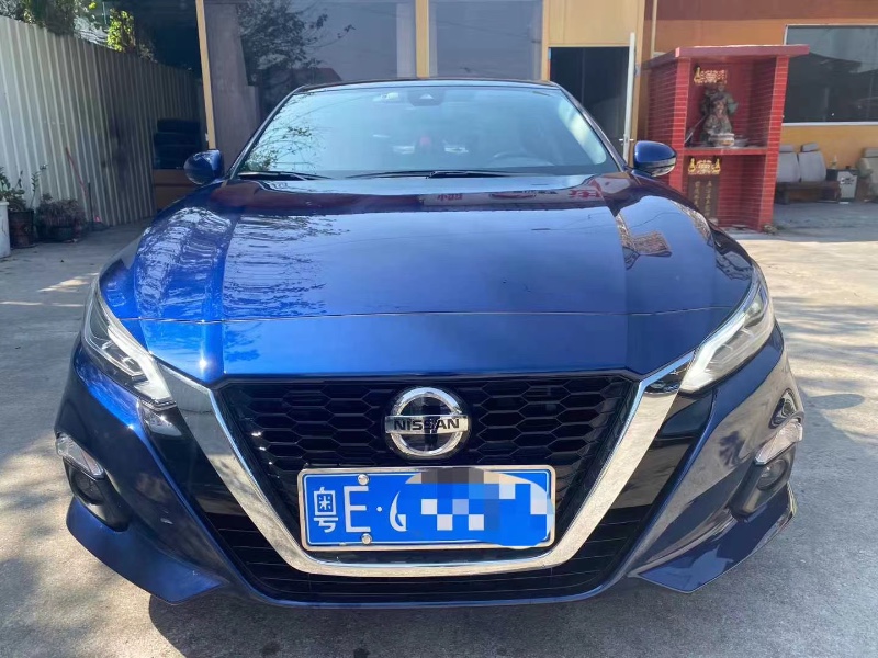 佛山20年日产天籁1