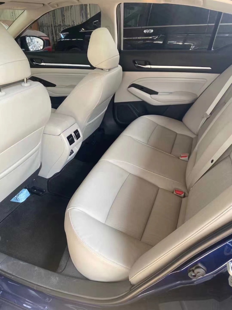 佛山20年日产天籁5