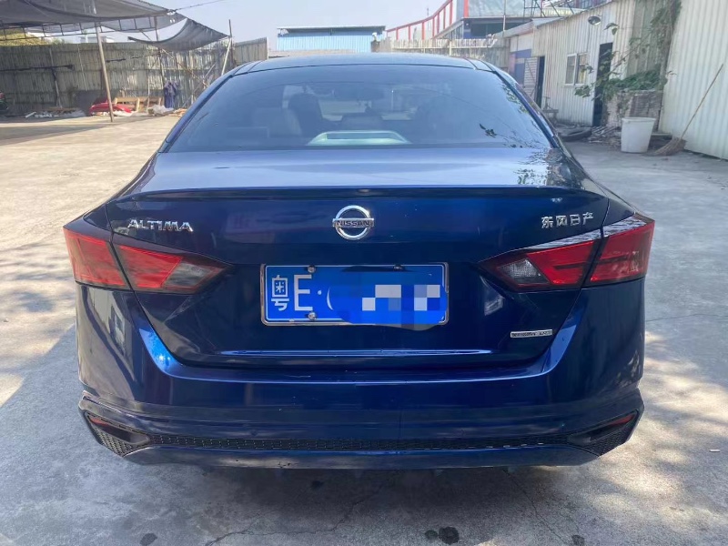 佛山20年日产天籁6