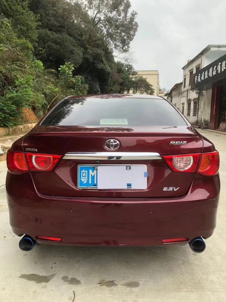 江门11年丰田锐志6