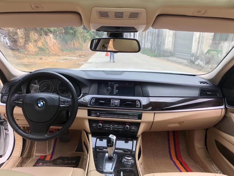 江门11年宝马5系5