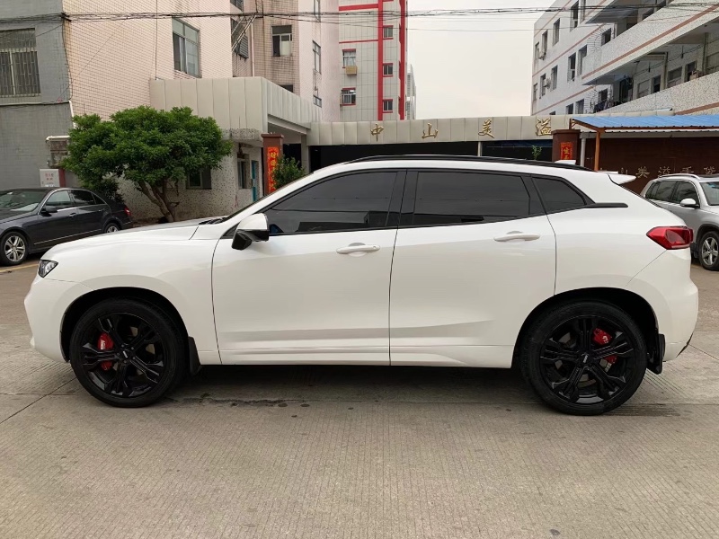 中山19年長城VV72