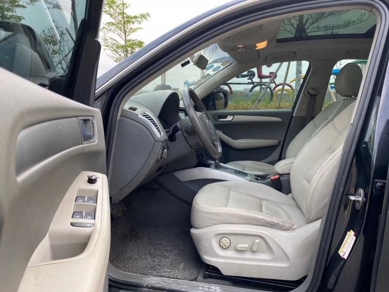 东莞13年奥迪Q58