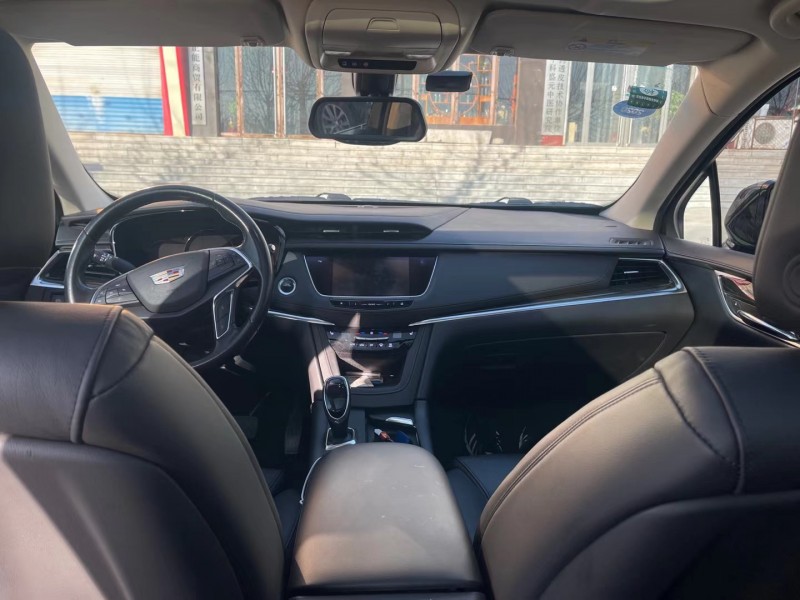 聊城17年凱迪拉克XT56