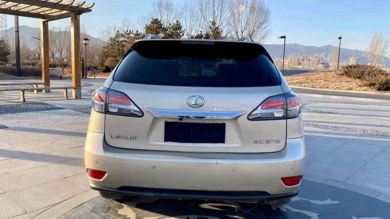 保定14年雷克萨斯RX6