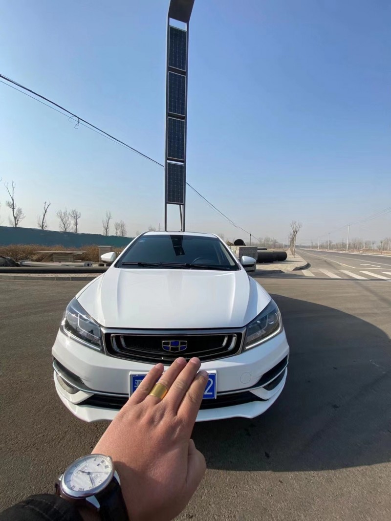 太原19年吉利帝豪1