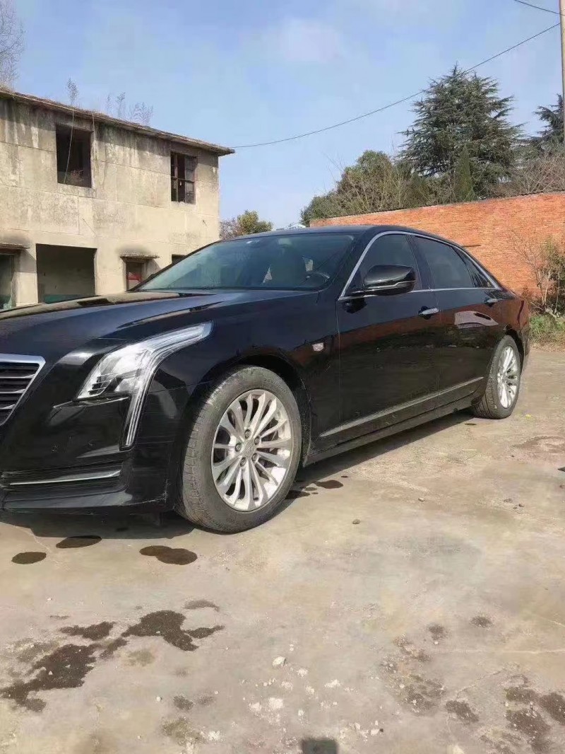 北京17年凯迪拉克CT63