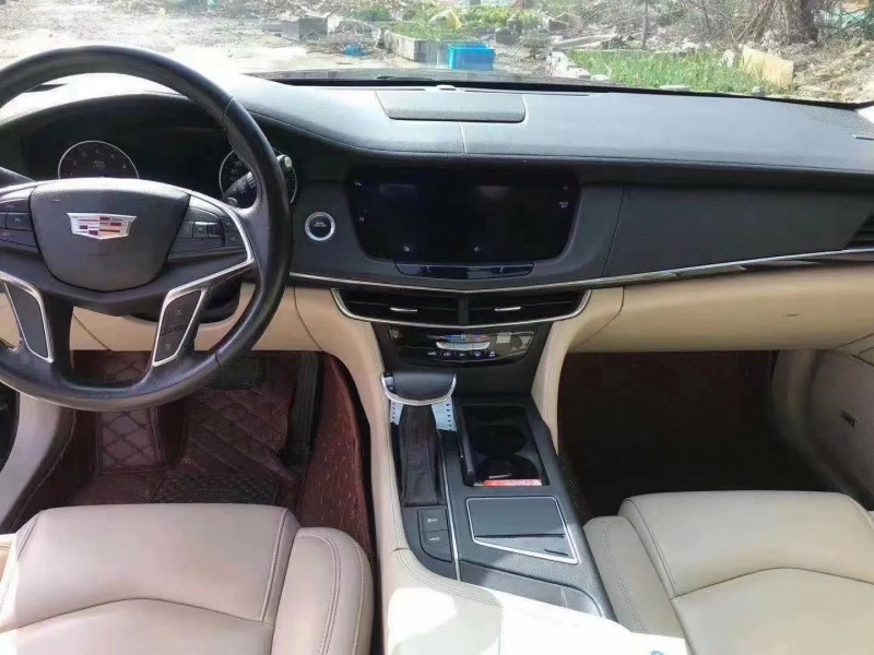 北京17年凯迪拉克CT67