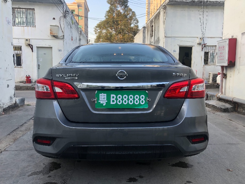 深圳20年日产轩逸2