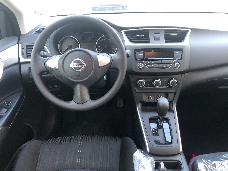 深圳20年日产轩逸5