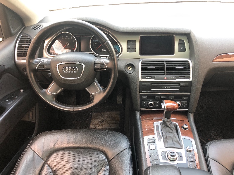 深圳12年奥迪Q74