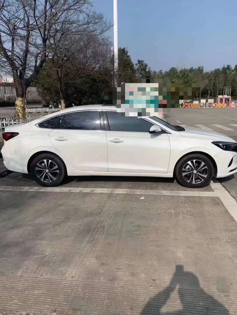 蘇州20年長安汽車逸動7