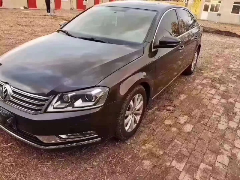 保定13年大众迈腾2