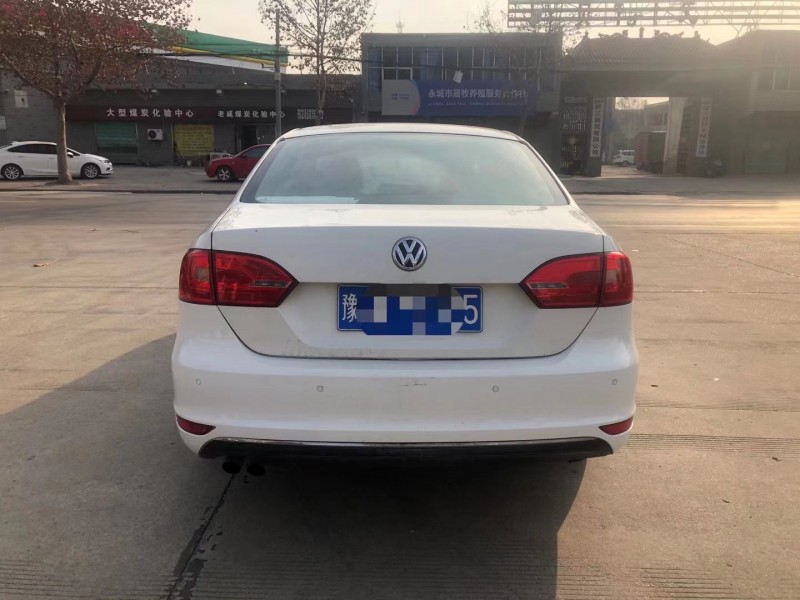 濮陽13年大眾速騰6