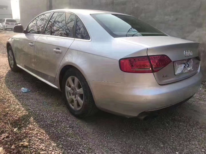 保定11年奥迪A4L8