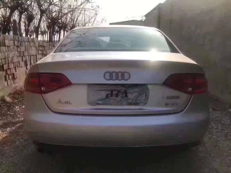 保定11年奥迪A4L6
