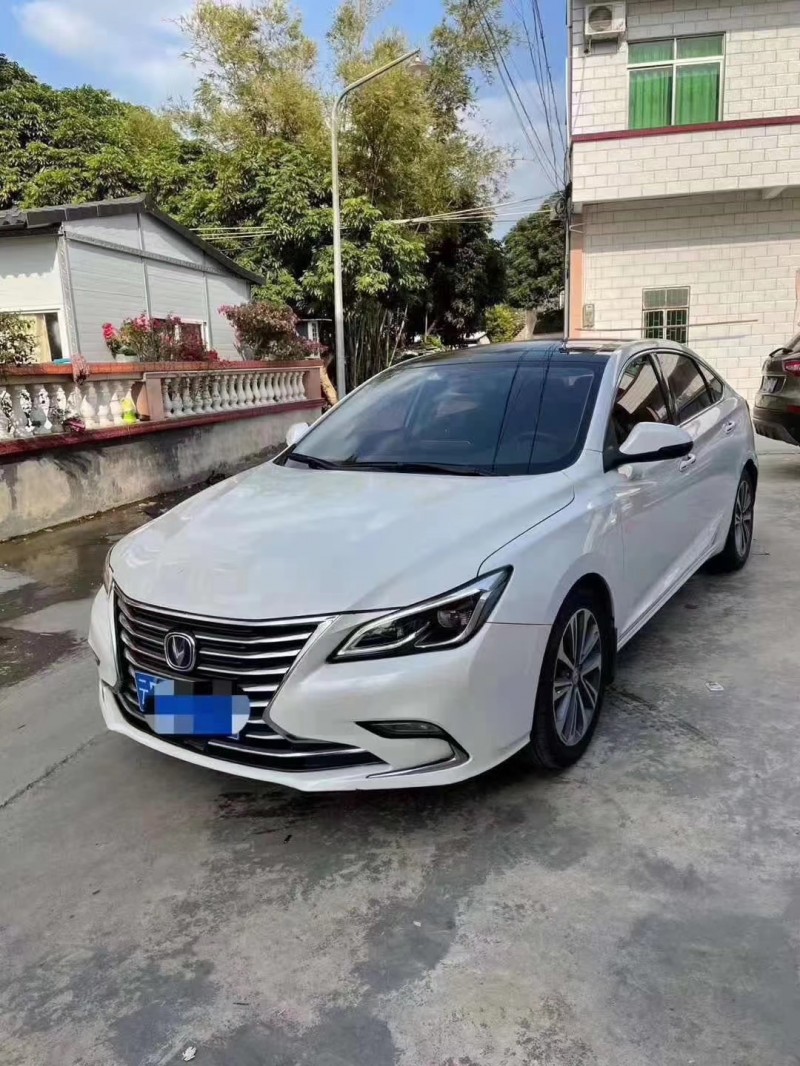 韶關18年長安汽車睿騁CC4