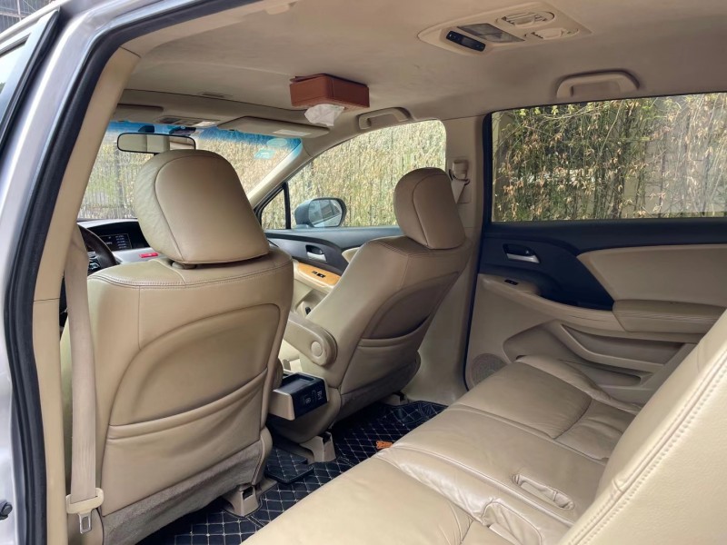 枣庄10年本田奥德赛4