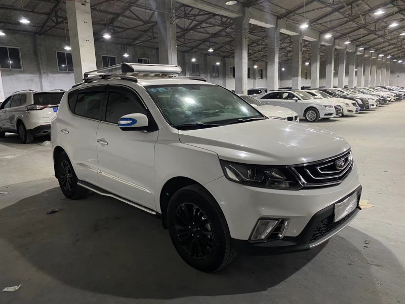 成都17年吉利远景X63