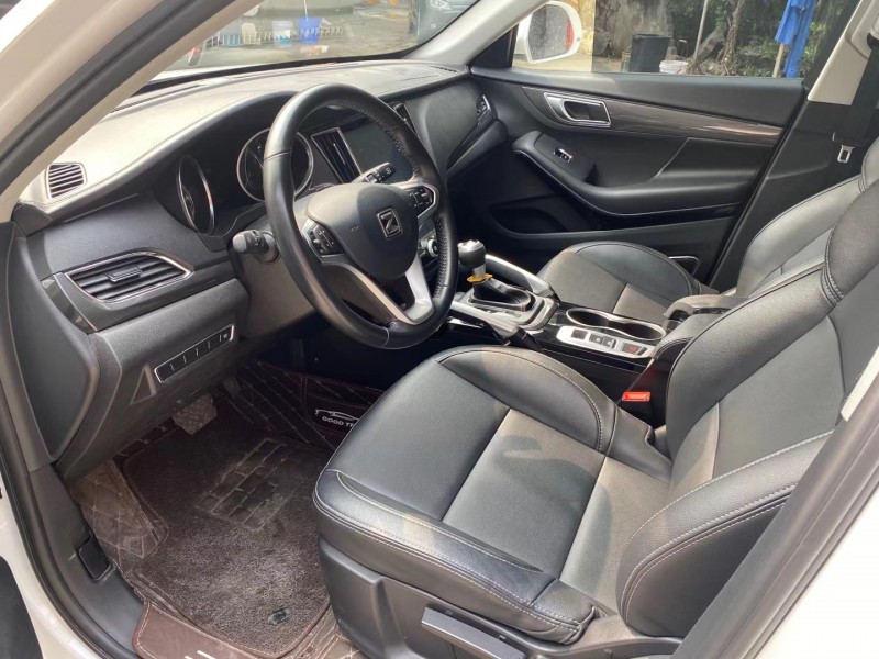 成都19年众泰SR74