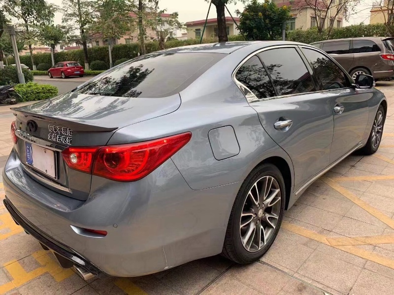 中山17年英菲尼迪Q50L4