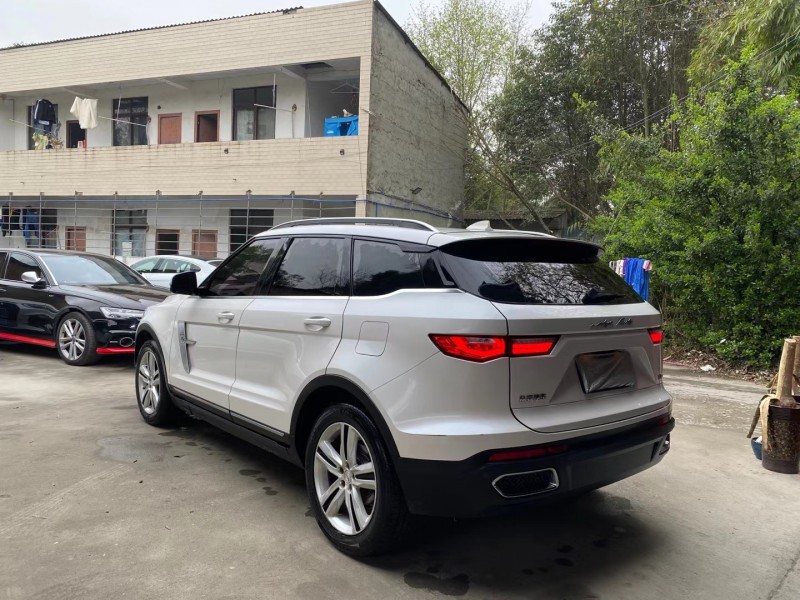 成都18年众泰T7007