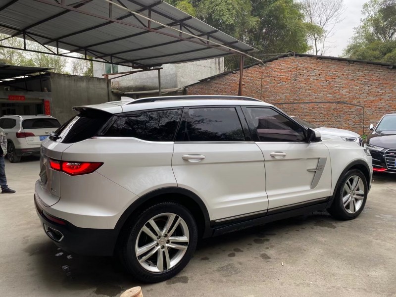 成都18年众泰T7008