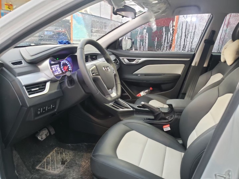 广州20年吉利帝豪5