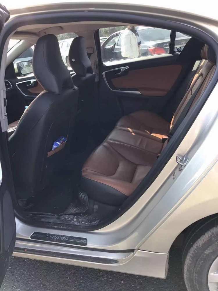 广州17年沃尔沃S60L6