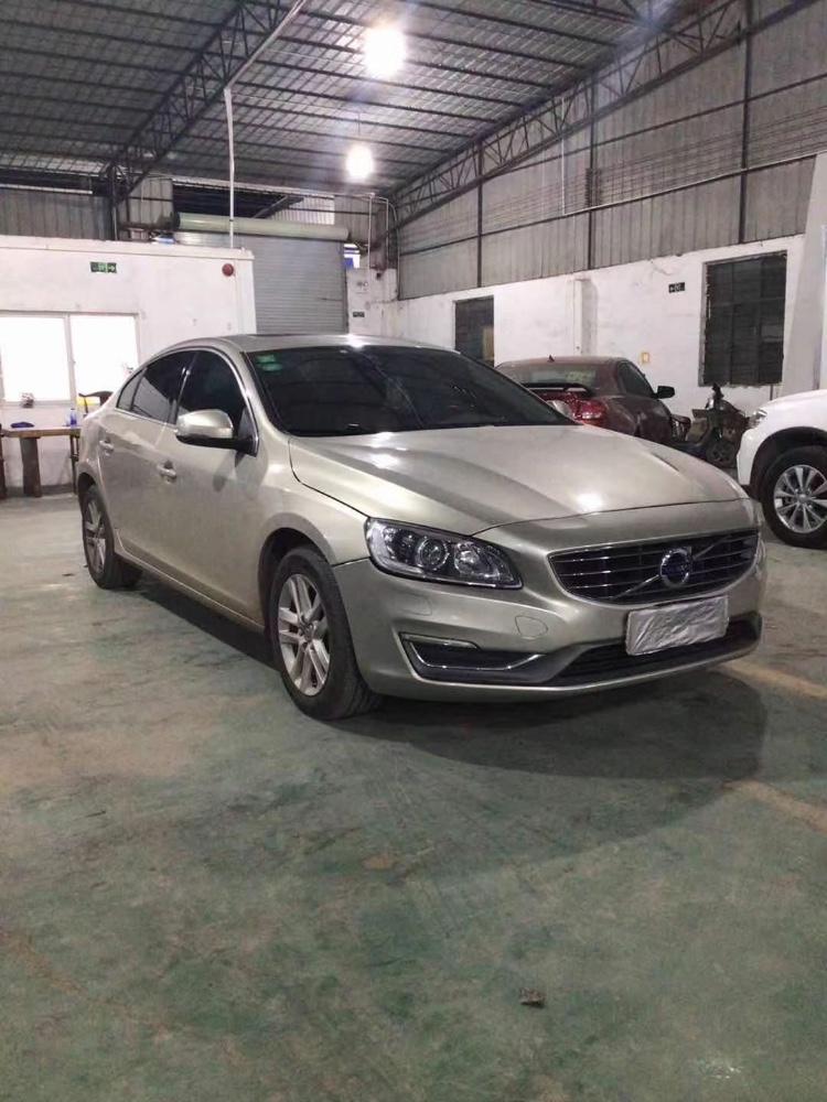 广州17年沃尔沃S60L4