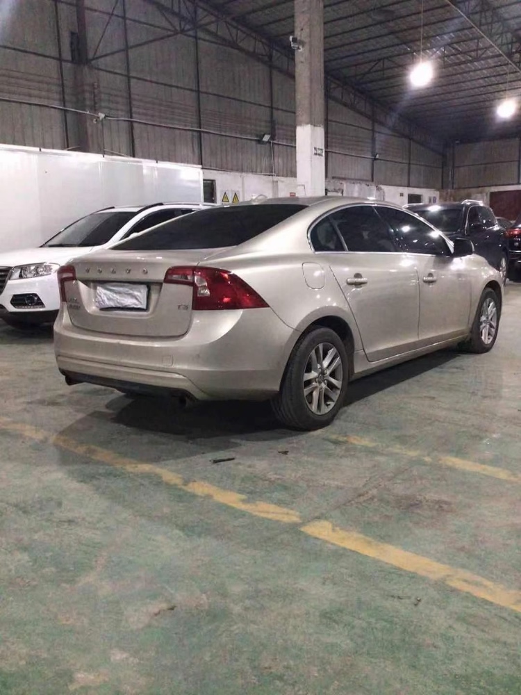 广州17年沃尔沃S60L2