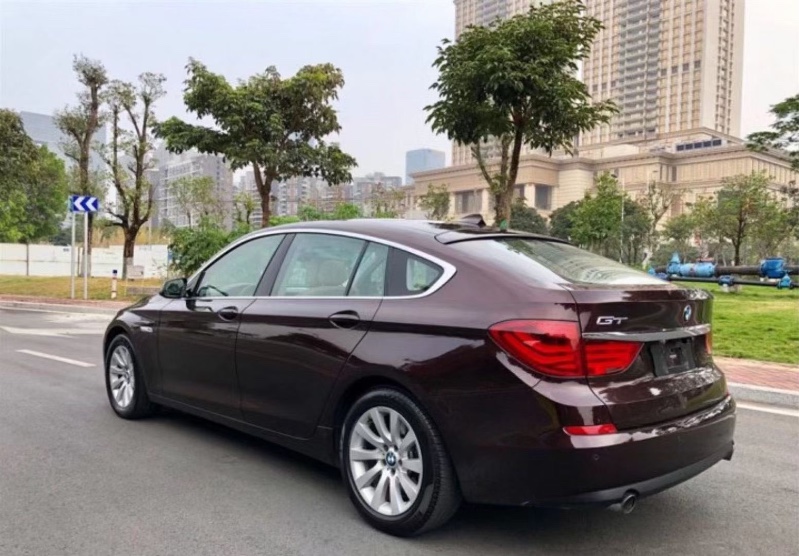 广州12年宝马5系GT1