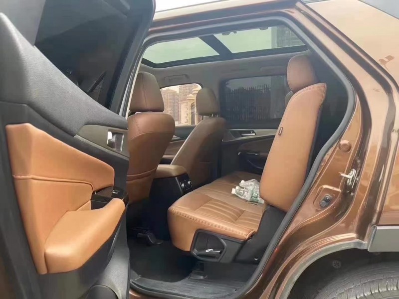南寧17年長安汽車CS955