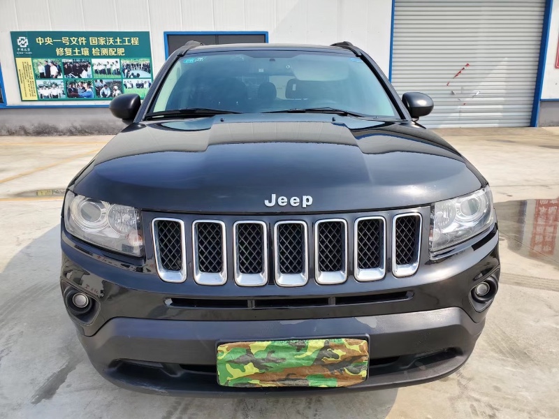 濟南15年Jeep指南者1