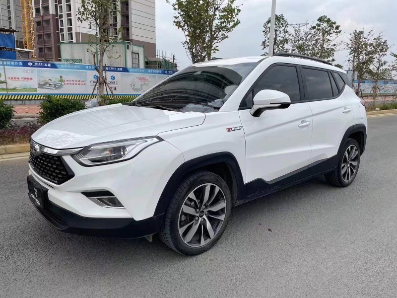 南寧19年江淮瑞風S43