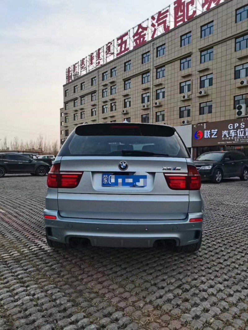 巴彥淖爾12年寶馬X5 M9
