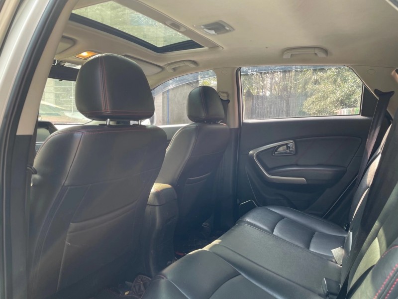 成都16年华泰圣达菲4