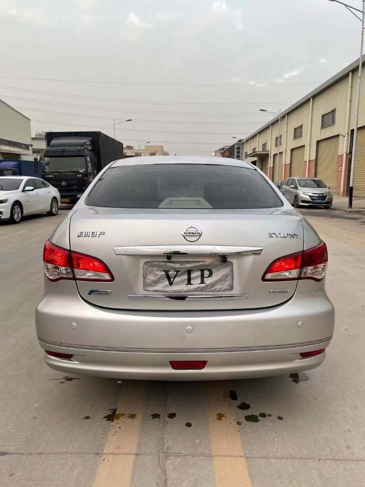 东莞18年日产轩逸8