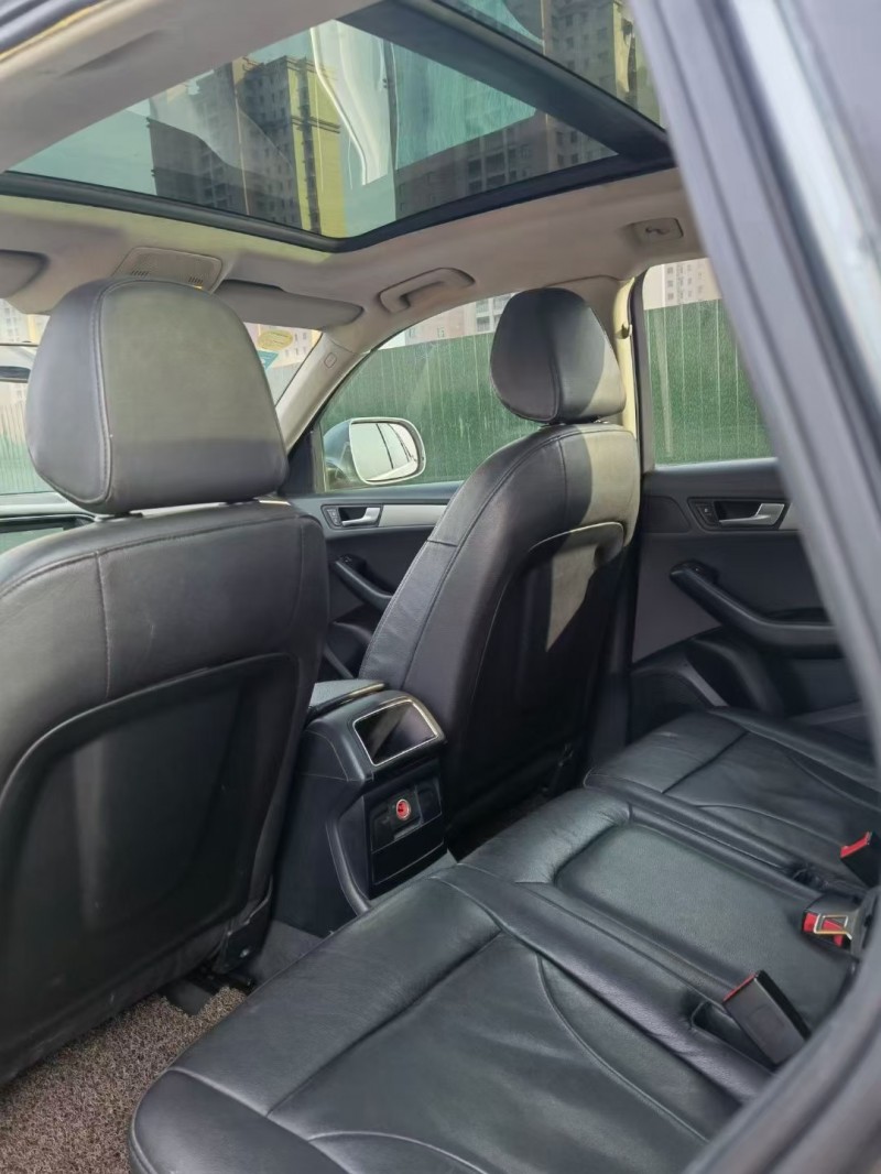 青岛13年奥迪Q58