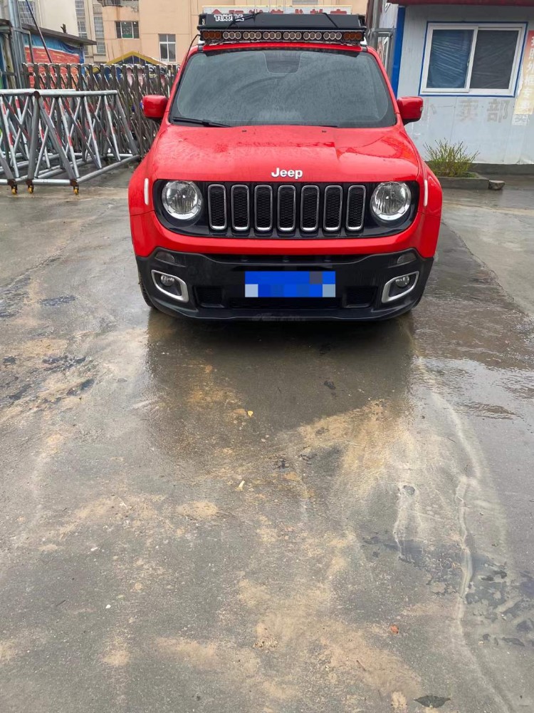 南陽18年Jeep自由俠1
