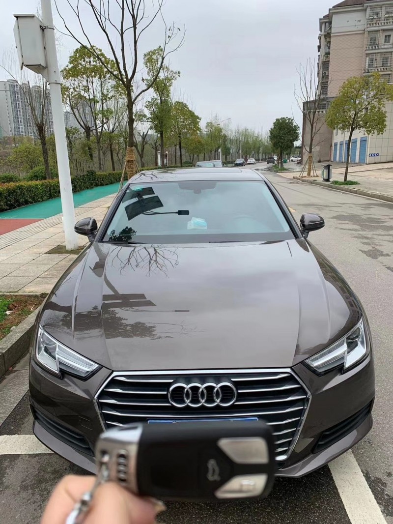 益阳17年奥迪A4L1